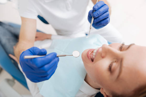 Emergency Dental Services in Runaway Bay, TX